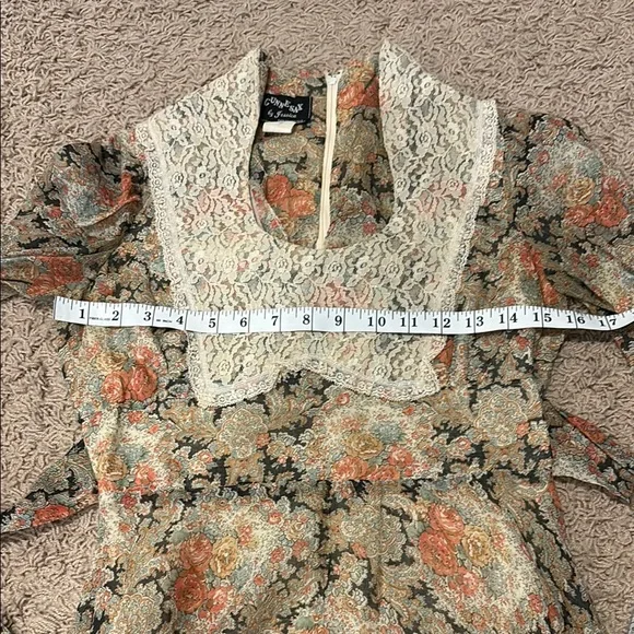 Gunne Sax Floral Long Sleeve Dress with Lace - Picture 5 of 10